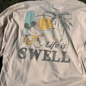 Disney Men's Cream and Tan T-shirt